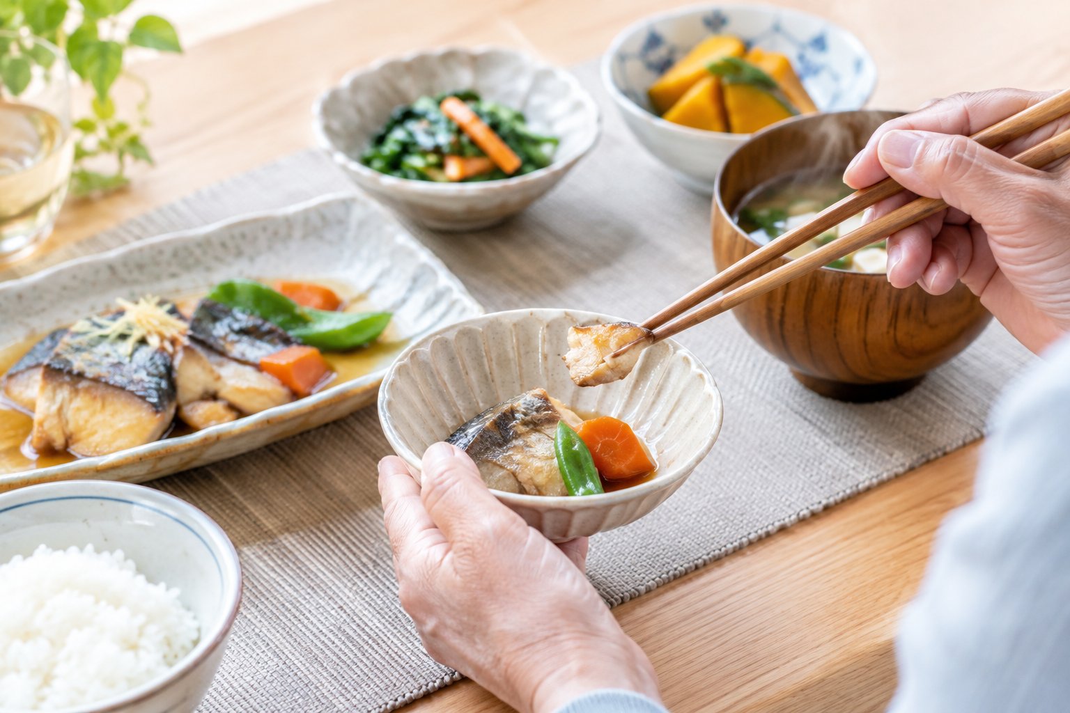 入れ歯で食事を楽しむための食べ方と注意点